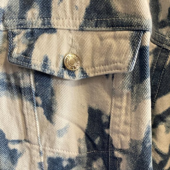 Bleach Tie-Dye Jean Trucker Jacket LG - Picture 4 of 8